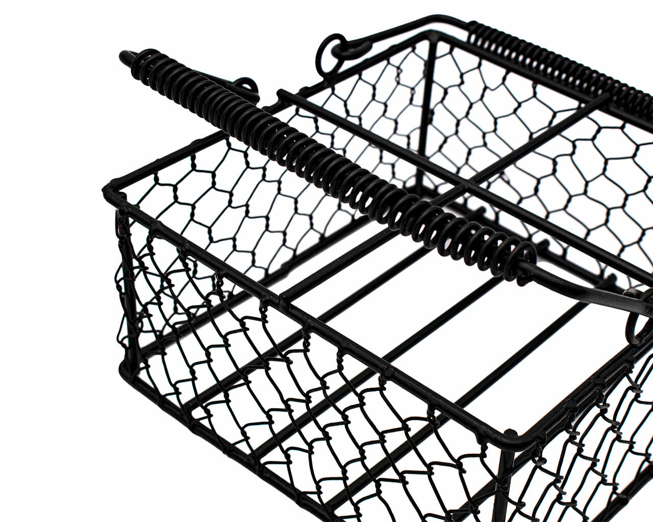 Chicken Wire Caddy for 4 Pint Mason Jars - Concordia Style Boutique