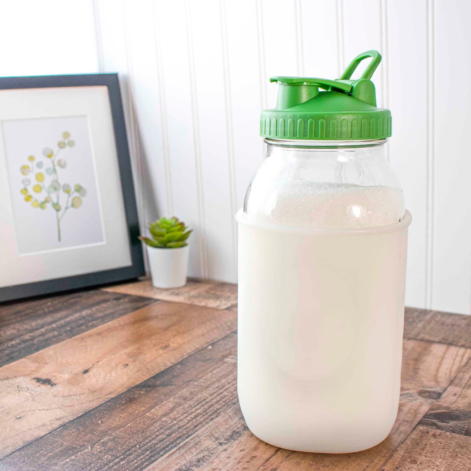 Silicone Sleeve for Half Gallon 64oz Mason Jars - Concordia Style Boutique