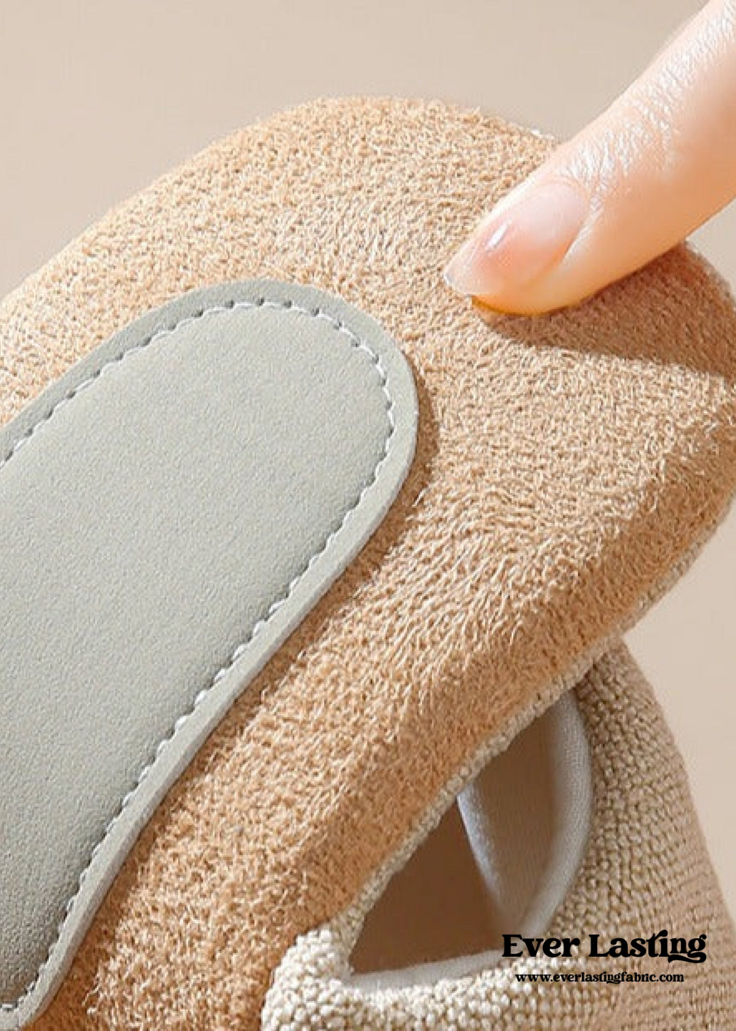 Modern House Slipper / Brown