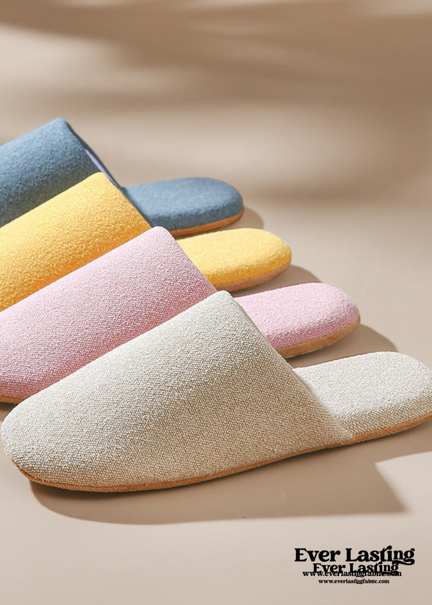 Modern House Slipper / White