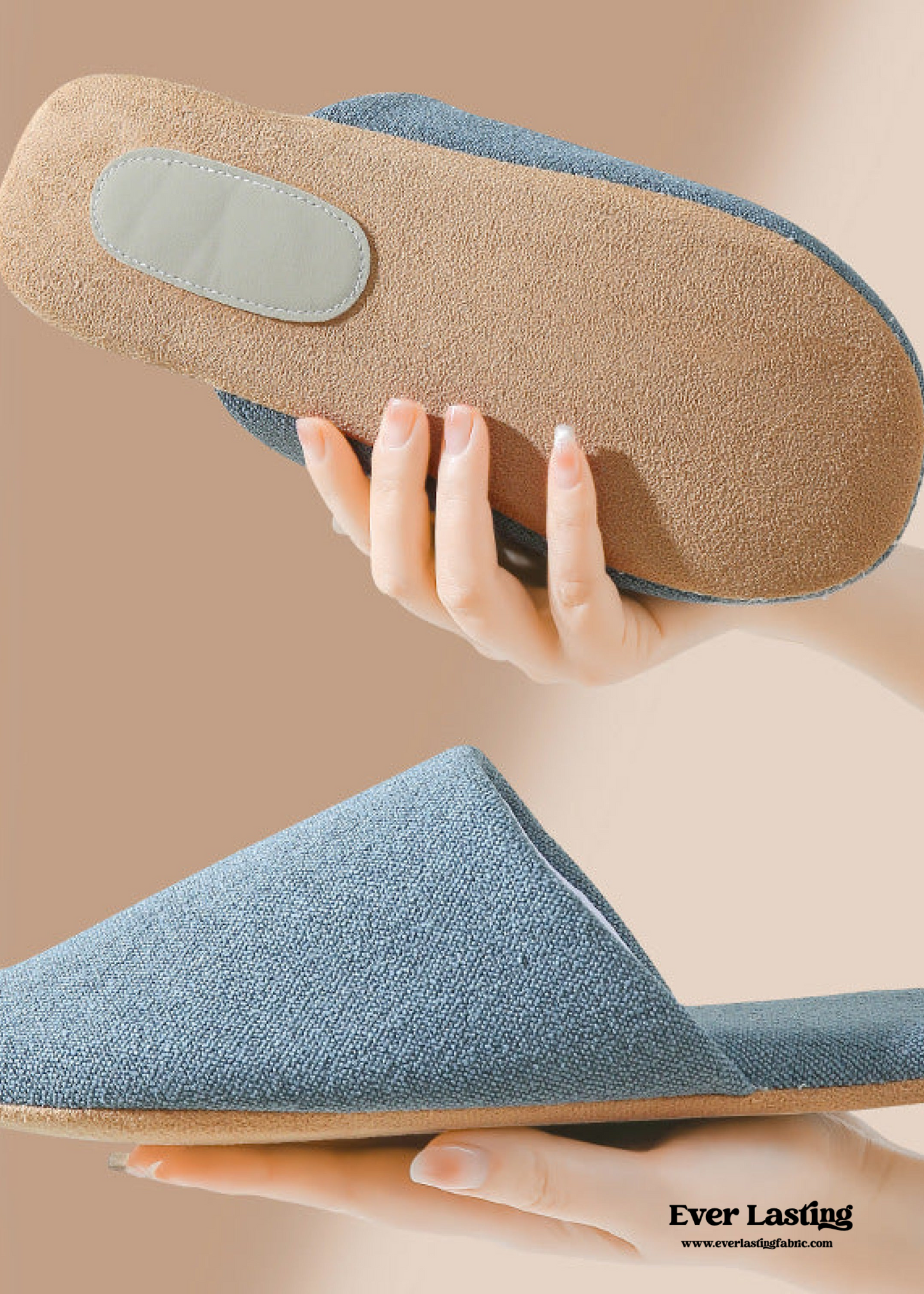 Modern House Slipper / White