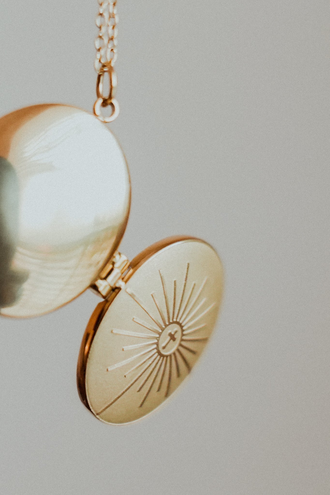 Monstrance Gold Locket - Concordia Style Boutique