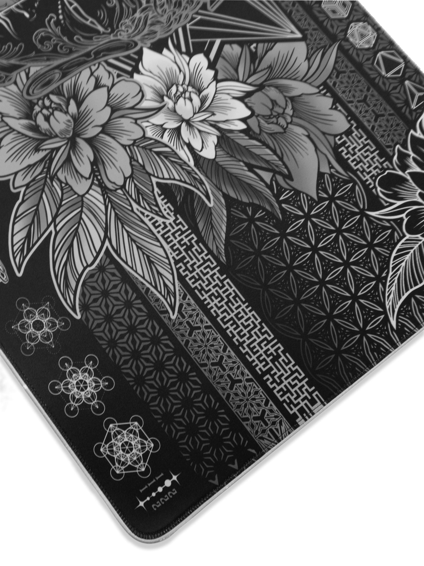 WOUNDS TO WISDOM V1 • MONOCHROME • XXL RGB GAMING MOUSEPAD - Concordia Style Boutique