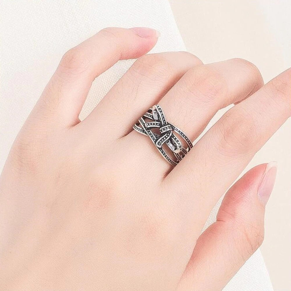METALLIC ELEGANCE RINGS (ADJUSTABLE) - Concordia Style Boutique