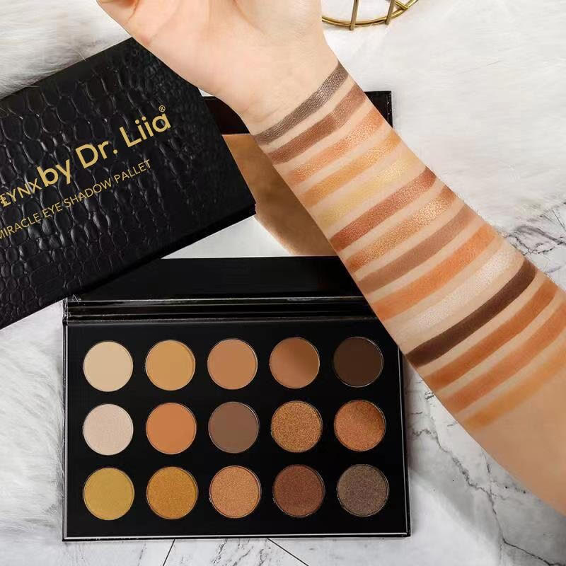 Neutral Eyeshadow Looks Palette - For the Best Nude Makeup Looks - Concordia Style Boutique