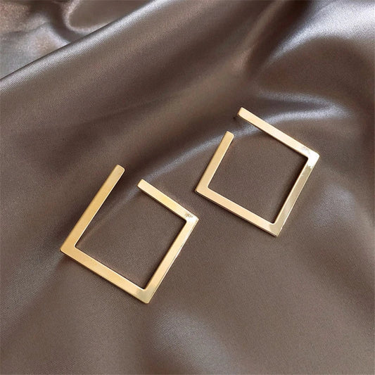 SQUARE HOOP EARRINGS (PAIR) - Concordia Style Boutique