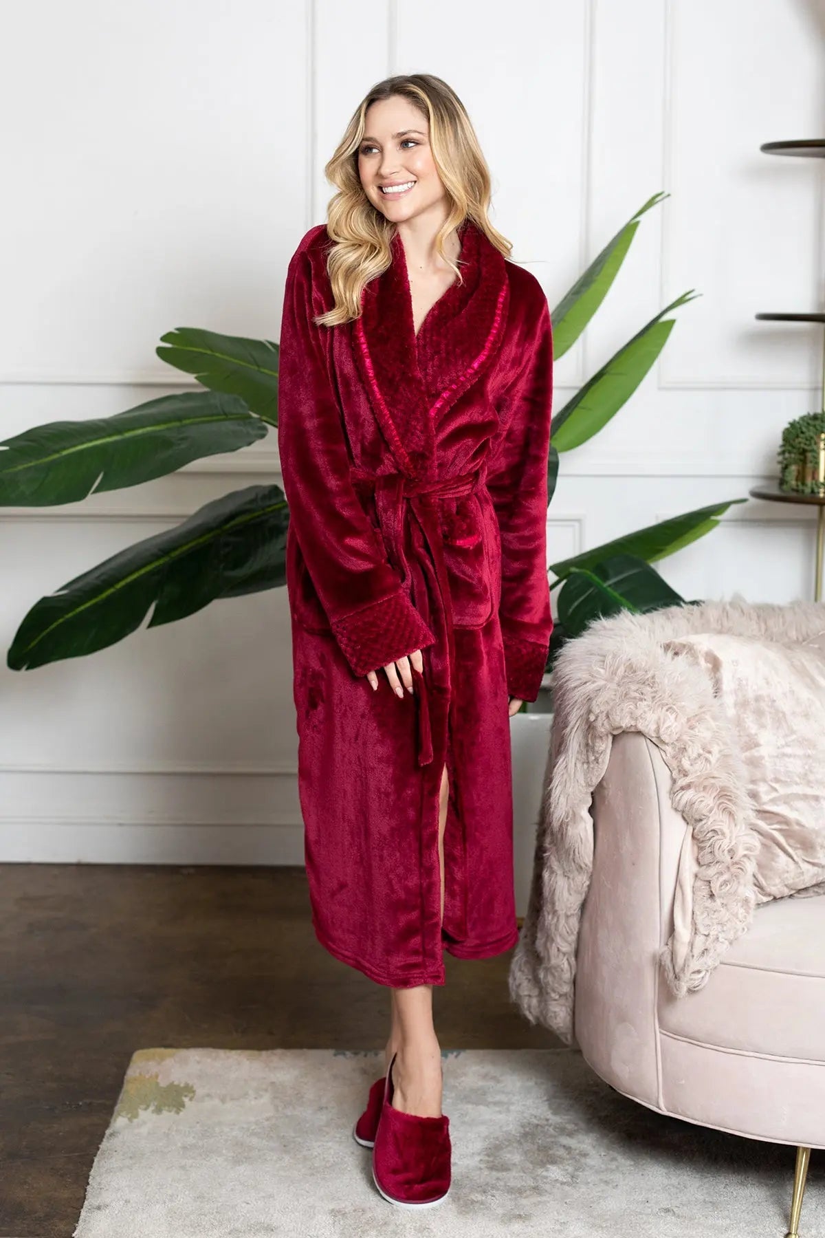 Women's Ultra Soft Plush Bathrobe - Concordia Style Boutique