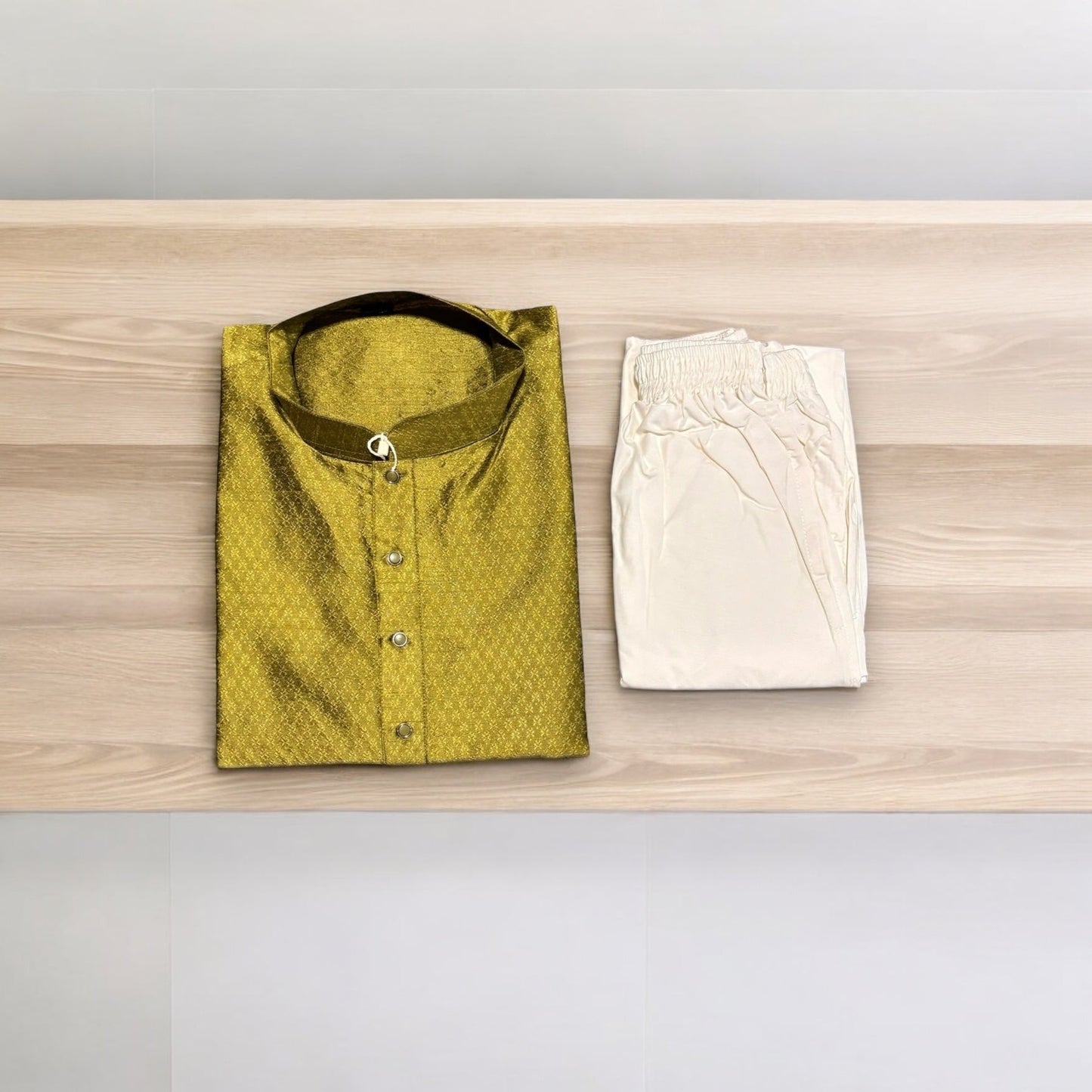 Mens Traditional Green Silk Kurta Pajama- 6550