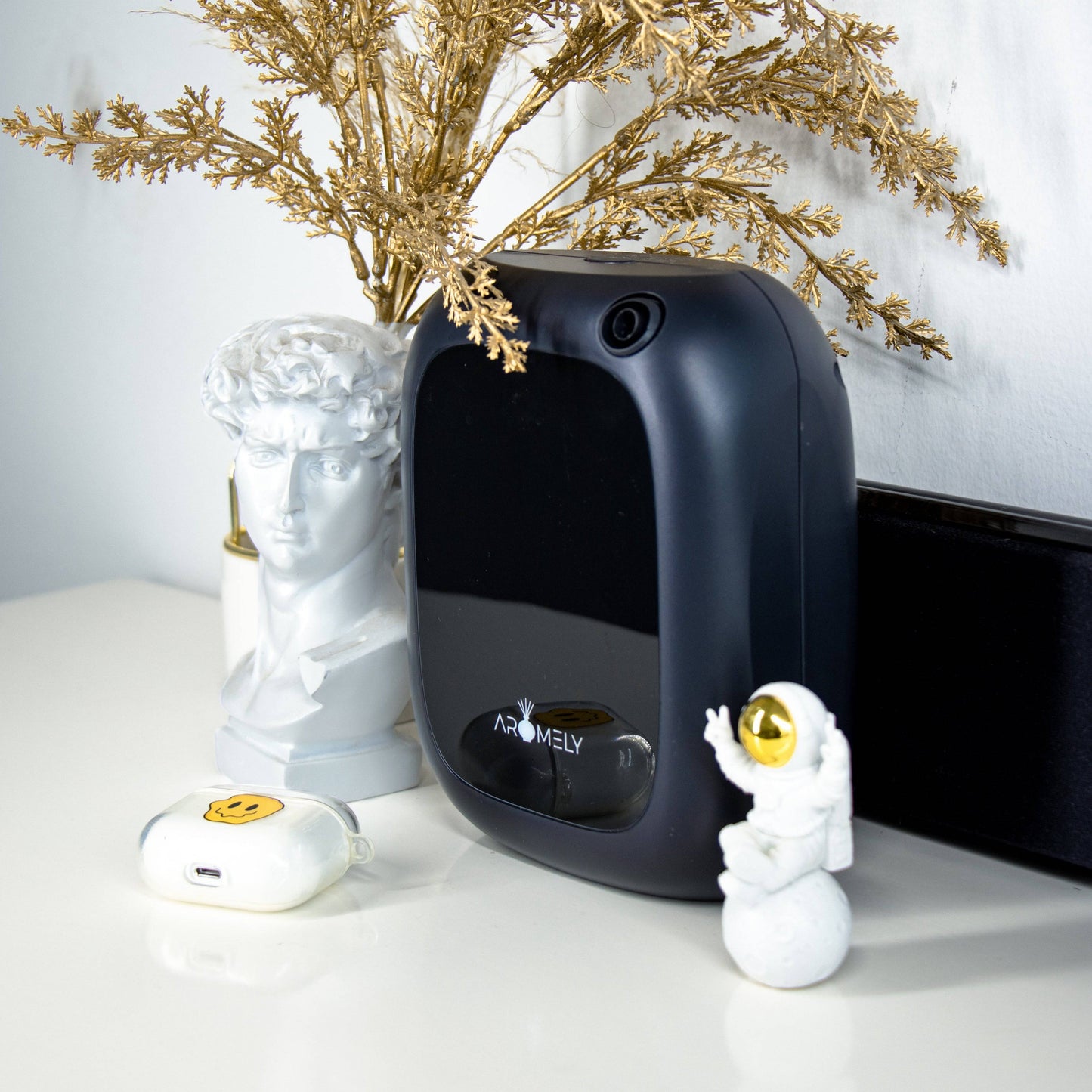 ARO 25 MAX - Smart Bluetooth Scent Diffuser up to 1,500 Sqft. - Concordia Style Boutique