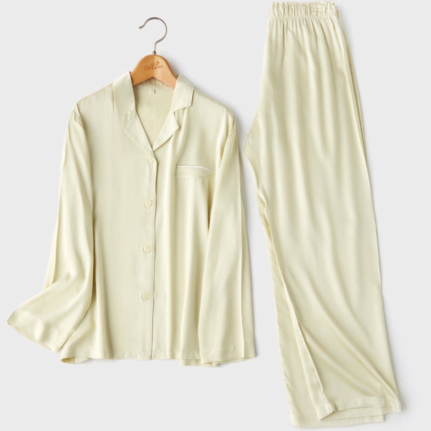 Silky Classic Morandi Silky Pajama Set / Green