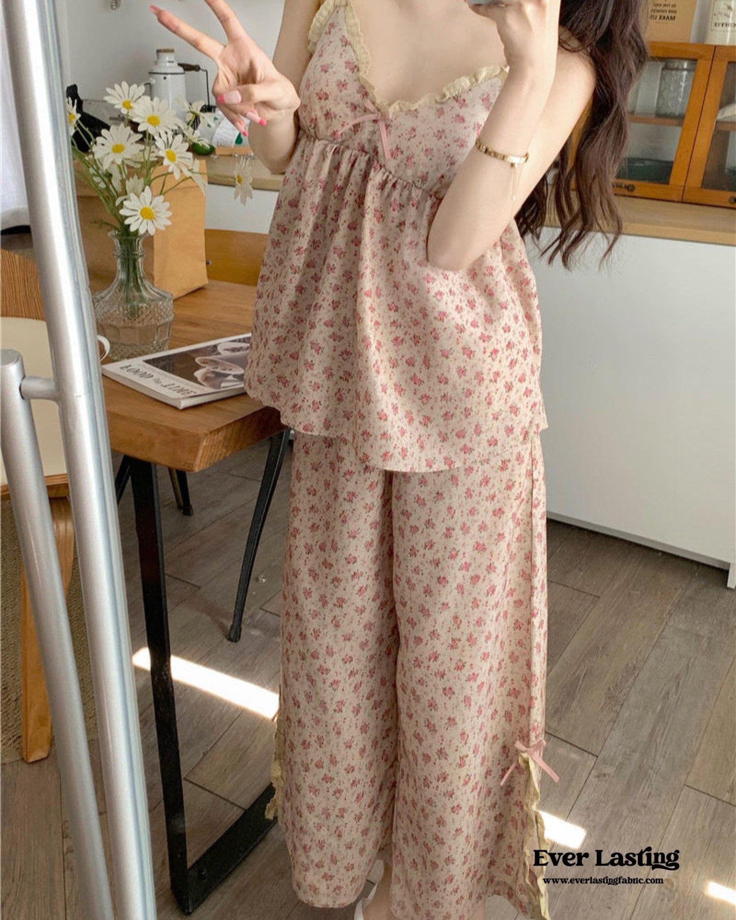 Sophie Pastoral Floral Pajama Set / Red