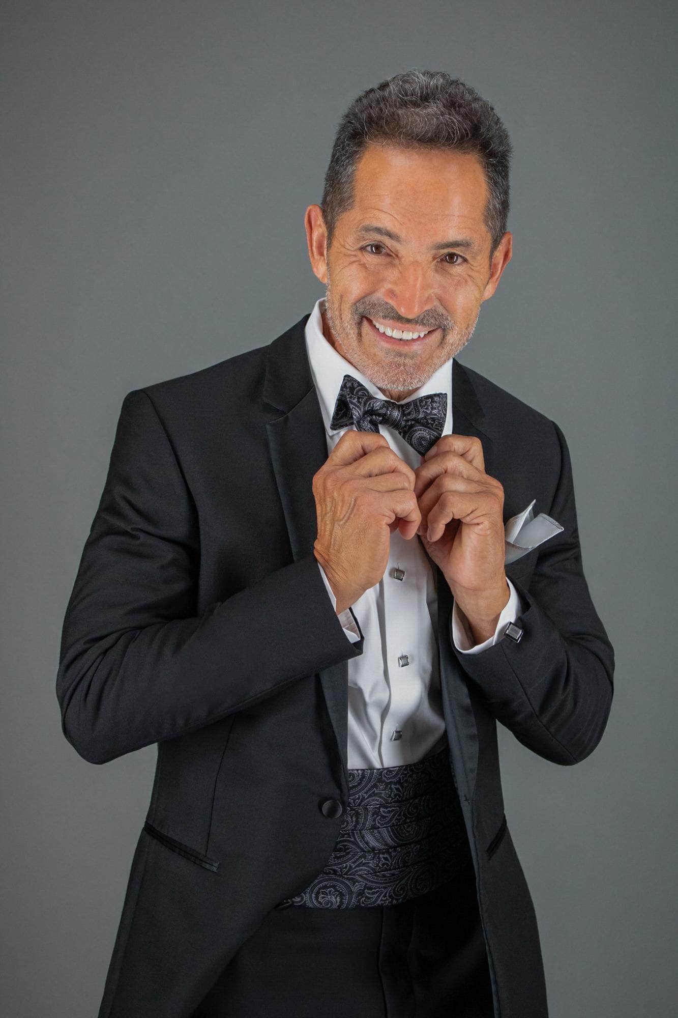 Sobee Paisley Silk Bow Tie - Concordia Style Boutique