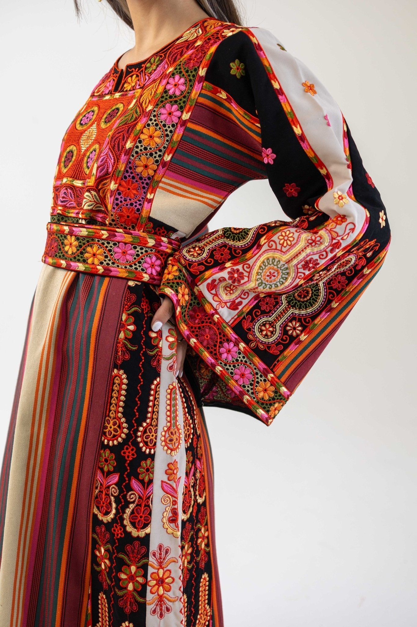 The Majdalawi Traditional Palestinian Thobe Dress