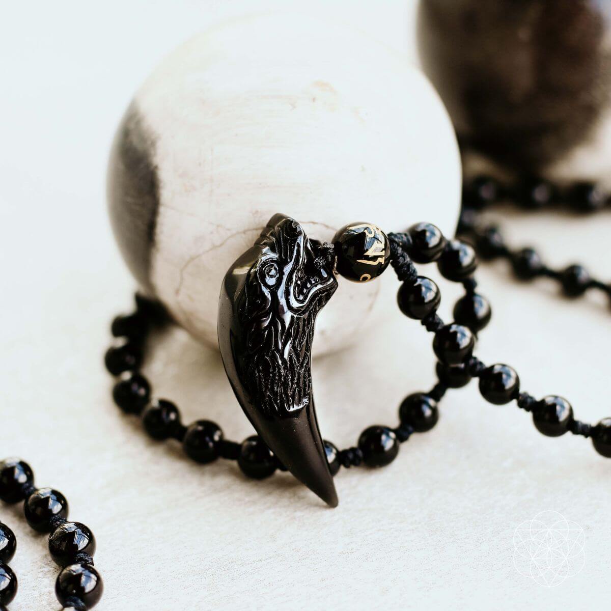 The Obsidian Wolf Pendant - Concordia Style Boutique