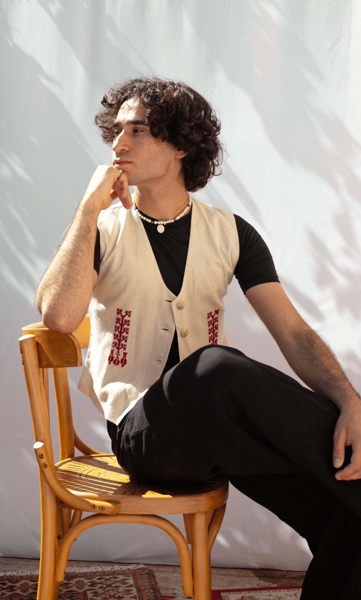 The Qowar Vest قوار