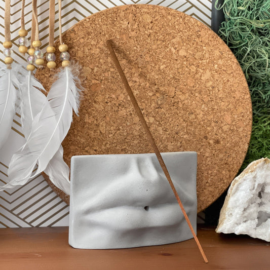 Lips Incense Holder | Aroma Sticks Burner - Concordia Style Boutique