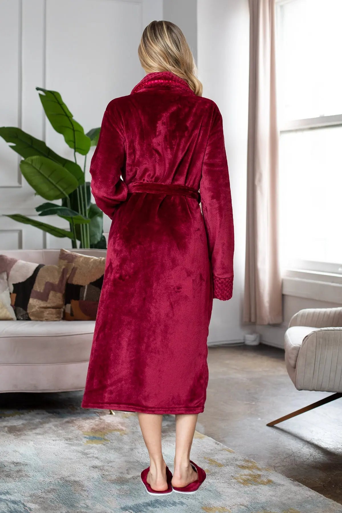 Women's Ultra Soft Plush Bathrobe - Concordia Style Boutique