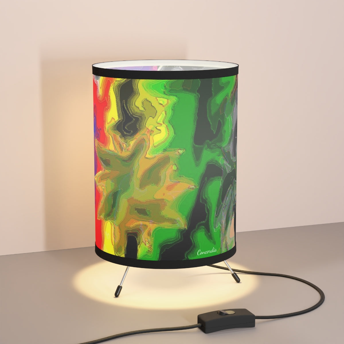 Tripod Lamp with order High-Res Printed Shade, USCA plug