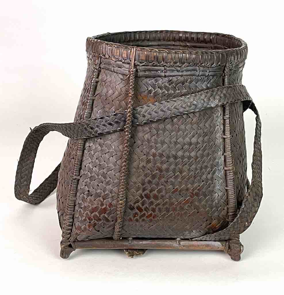 Vintage Short "Backpack" Style Vietnamese Rattan Rice Harvest BasketHeart