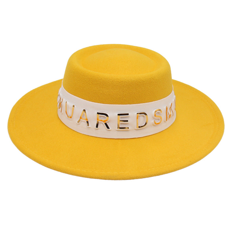 French Hepburn Style Top Hat Big Brim Golden Letter White Ribbon Concave Shape Model Photography Elegant Hat