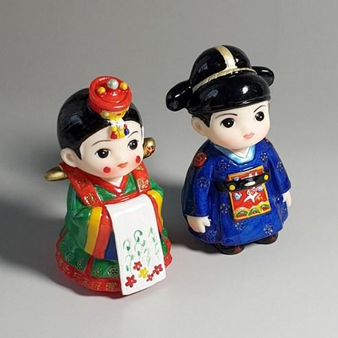 [Drida Shop] Korean Traditional Souvenir Hanbok(Traditional Korean Clothes) Doll Marriage Set - Premium Toy Figures & Playsets from Drida Shop - Just $26.78! Shop now at Concordia Style Boutique